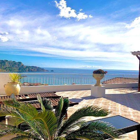 Panoramic Taormina Bay View Daire Dış mekan fotoğraf